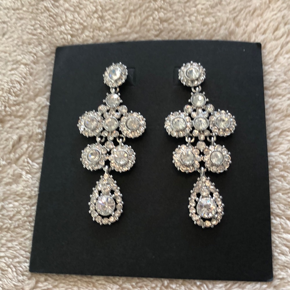 Banana Republic chandelier earrings